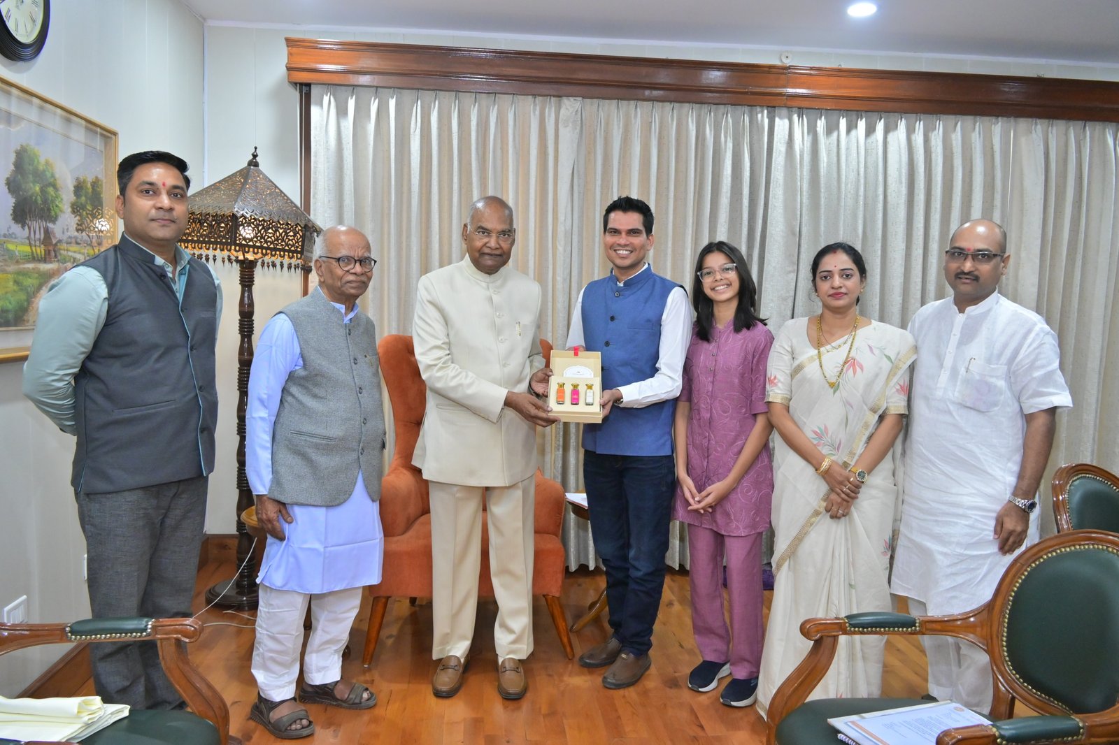 Dr. Subhash Bothare with Ex-President Ramnath Kovind